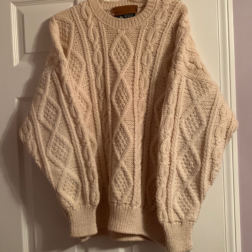 Knitted by hand gorgeous man’s sweater